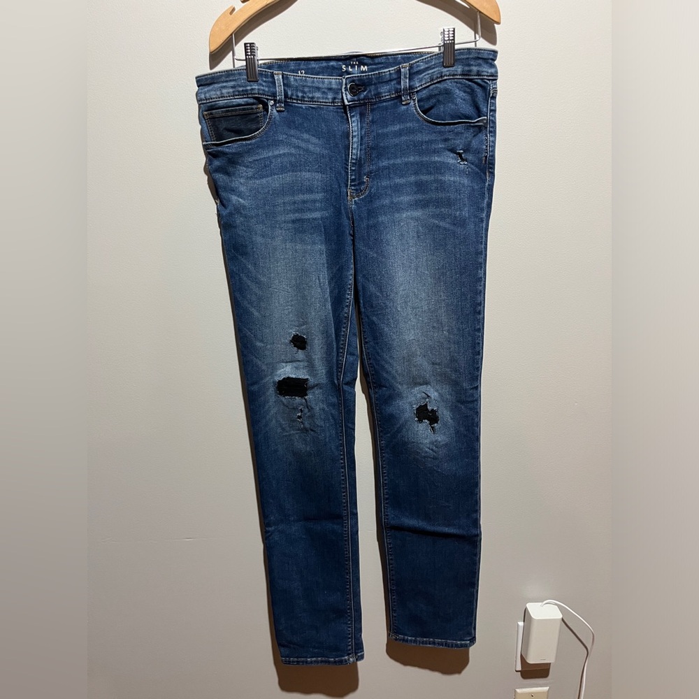 White House Black Market The Slim Ripped Denim Jeans